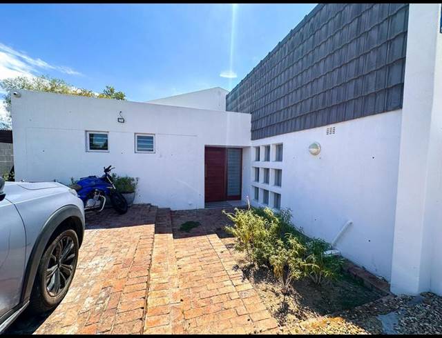 3 BEDROOM HOUSE FOR SALE IN WELLWAY PARK EAST